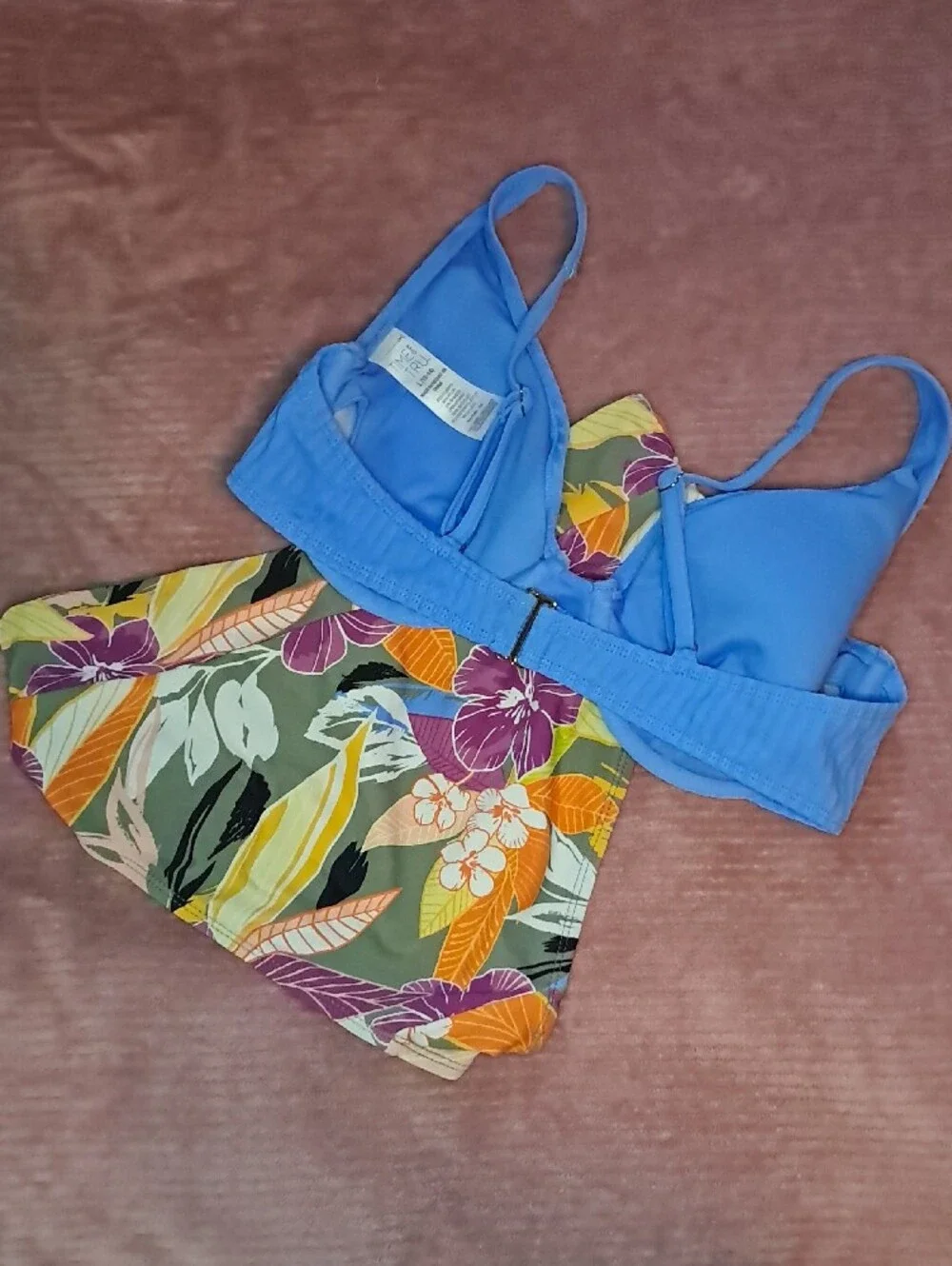 Time and Tru Blue Underwire Bikini Top with Multicolor Tropical Print Bottom - Picture 3 of 3
